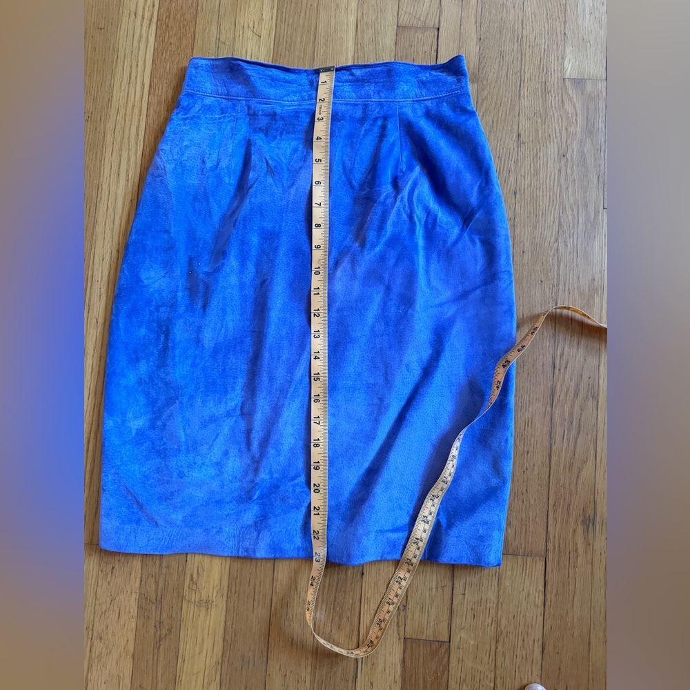 80s Vintage Periwinkle Suede Pencil Skirt - Picture 7 of 8